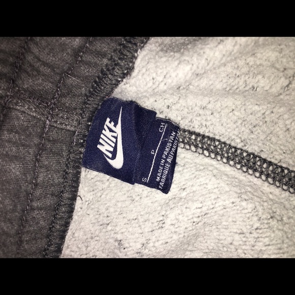 Gray Nike Sweatpants - Picture 4 of 5